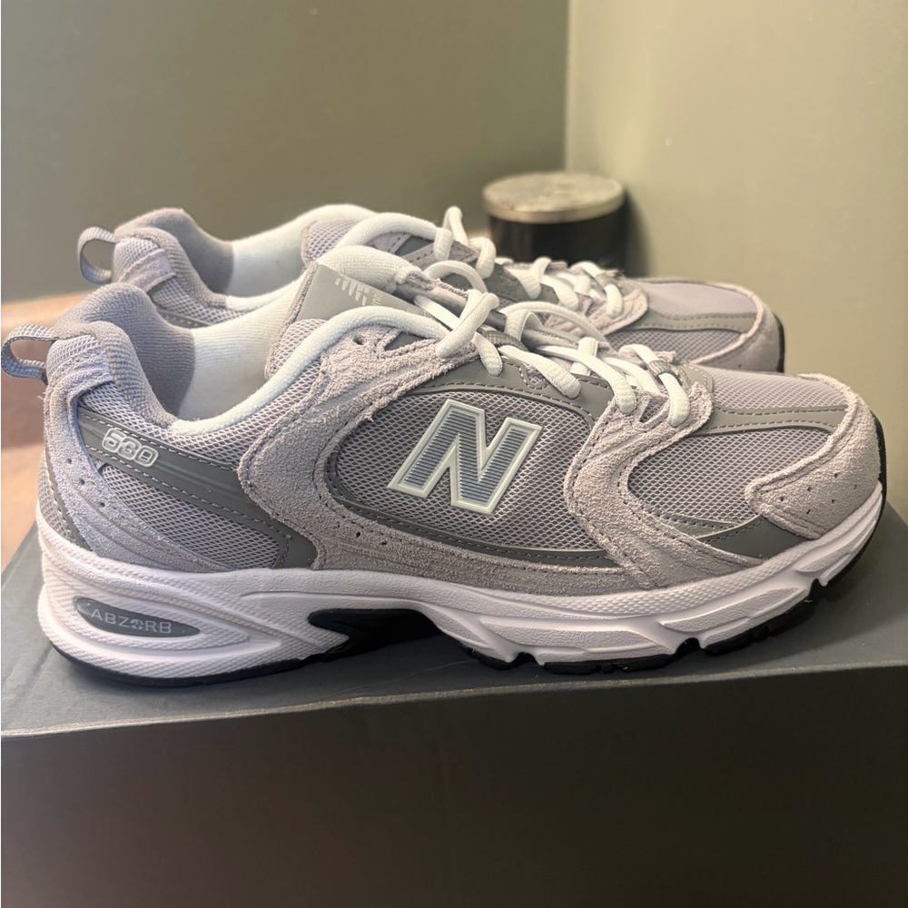 New Balance 530 Gray Athletic Mesh & Suede Sneakers - Picture 4 of 6